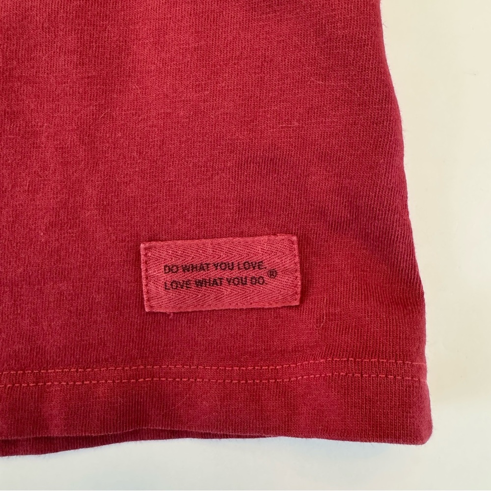 Life is Good Crusher Tee Dog Sled Winter Snow Medium Classic Long Sleeve Red - Picture 4 of 11